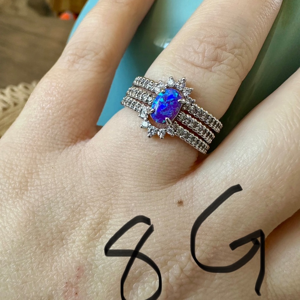 BUNDLE of rings. Bomb party